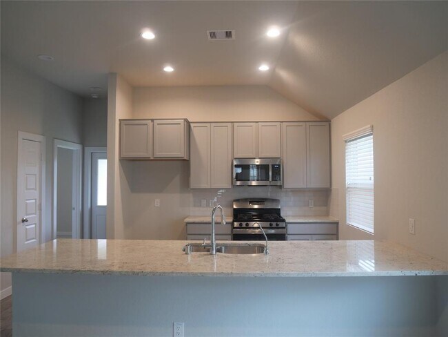 Building Photo - 2722 Oakleaf Ash Ln