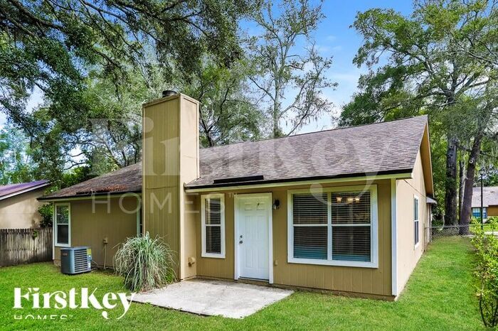 Building Photo - 7480 Countryman Ln