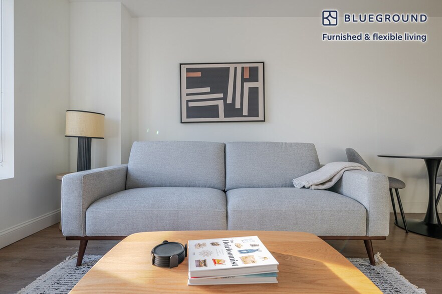 Building Photo - 99 Kneeland St