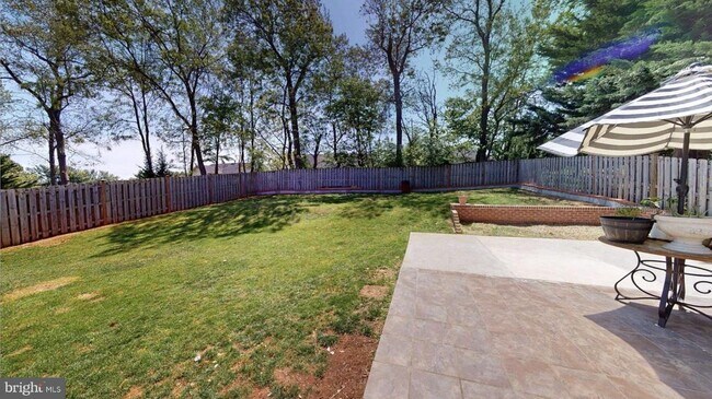 Building Photo - 609 Quartzite Cir