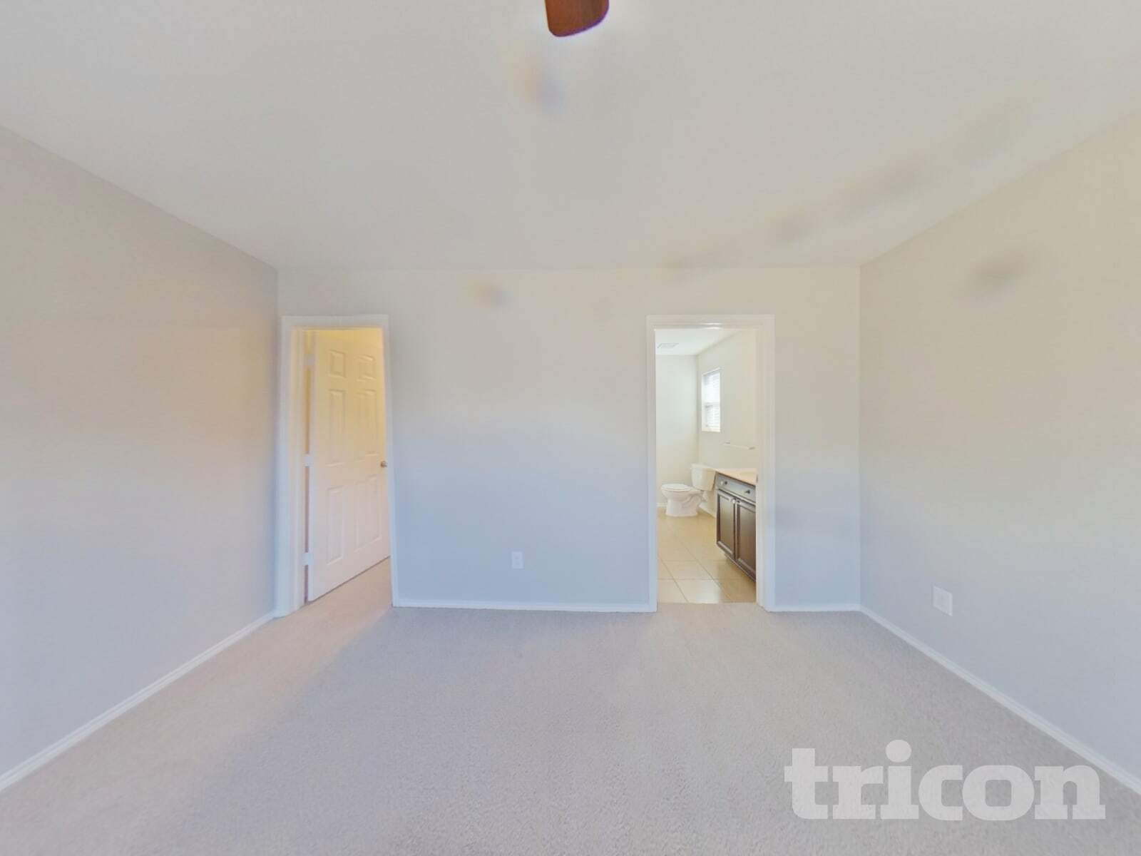 Building Photo - 9921 Amosite Dr