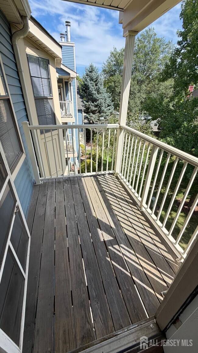Building Photo - 338 Cozzens Ct