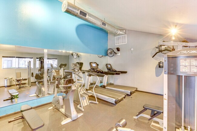 Building Photo - 5995 N 78th St