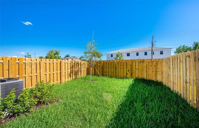 Building Photo - 28613 SW 132nd Ct