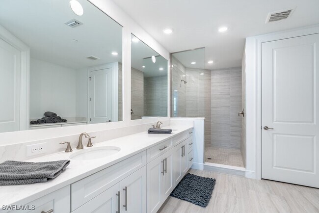 Building Photo - 16364 Viansa Wy