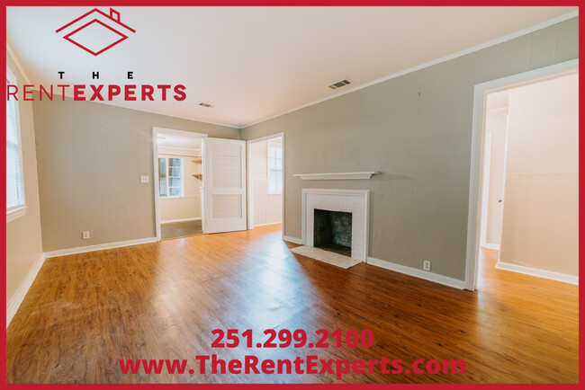 Building Photo - 5005 N Hillwood Cir