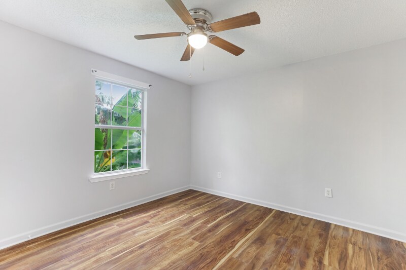 Building Photo - 1920 Pauger St