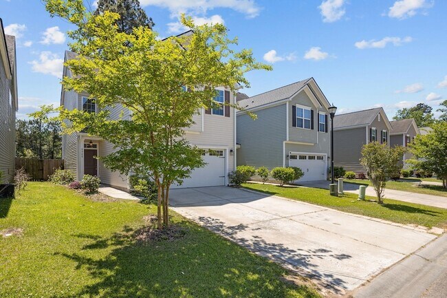 Building Photo - 8988 Cat Tail Pond Rd