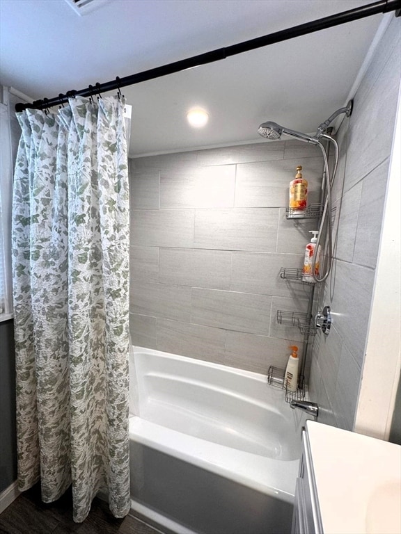 Building Photo - 60 Cedar St