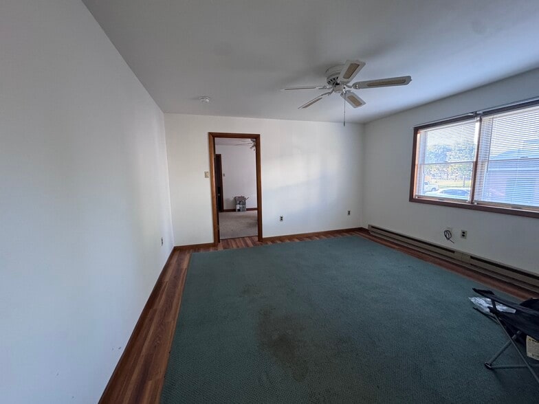 Building Photo - 36 Wilkes Ln