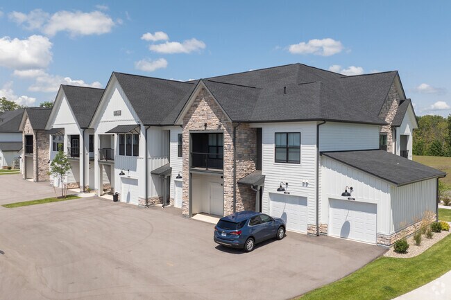 Building Photo - The BLVD at Wilson Crossings