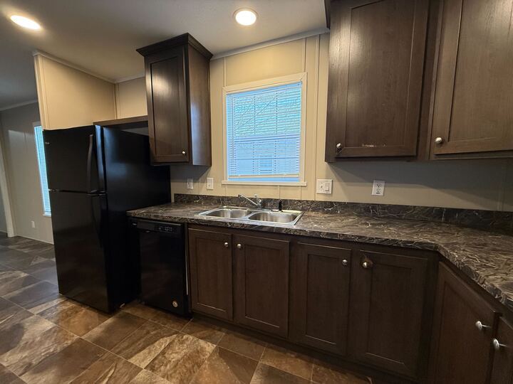 Building Photo - 71517 St David Ct