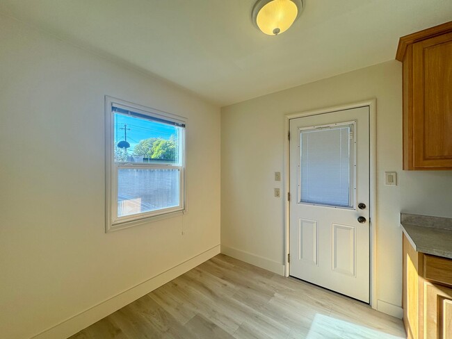 Building Photo - TENTATIVELY RENTED 2 Bedrooms 1 Bathroom C...