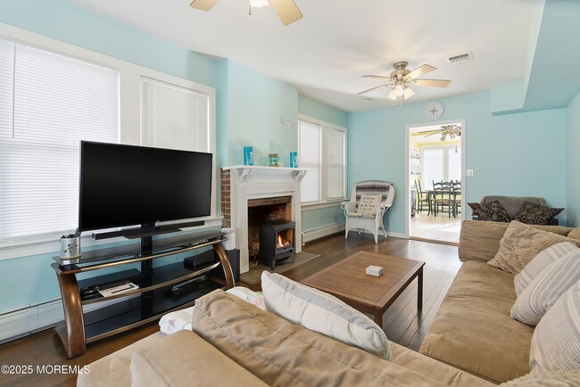 Building Photo - 34 Waterview Way