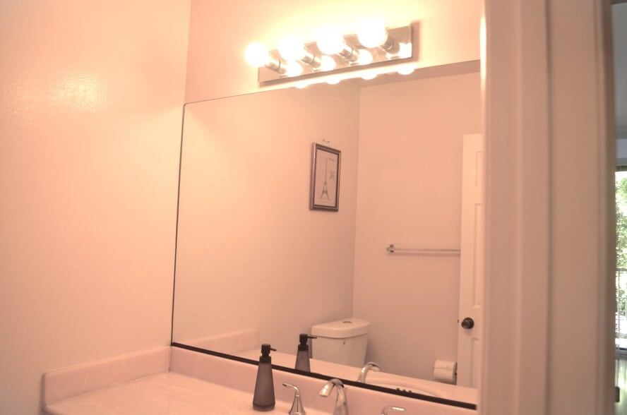 Powder Restroom - 330 Cordova St