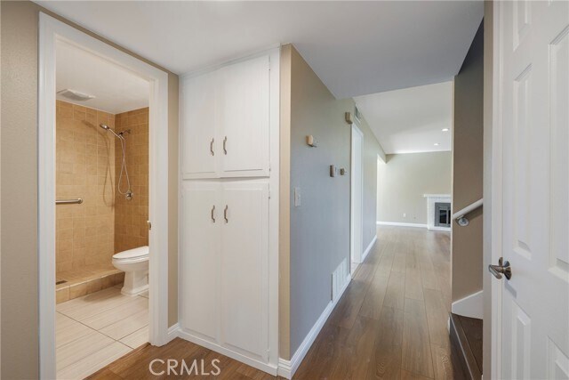 Building Photo - 6485 Clovis Pl