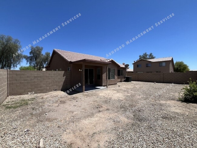 Building Photo - 2046 S 171st Dr