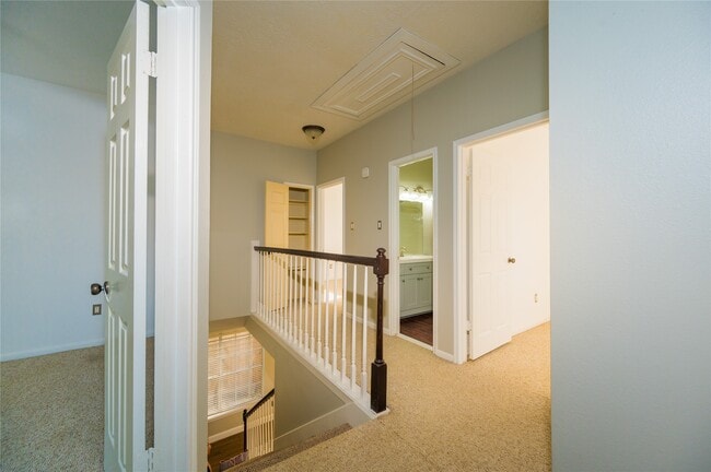 Building Photo - 6010 E Stoney Grove Loop