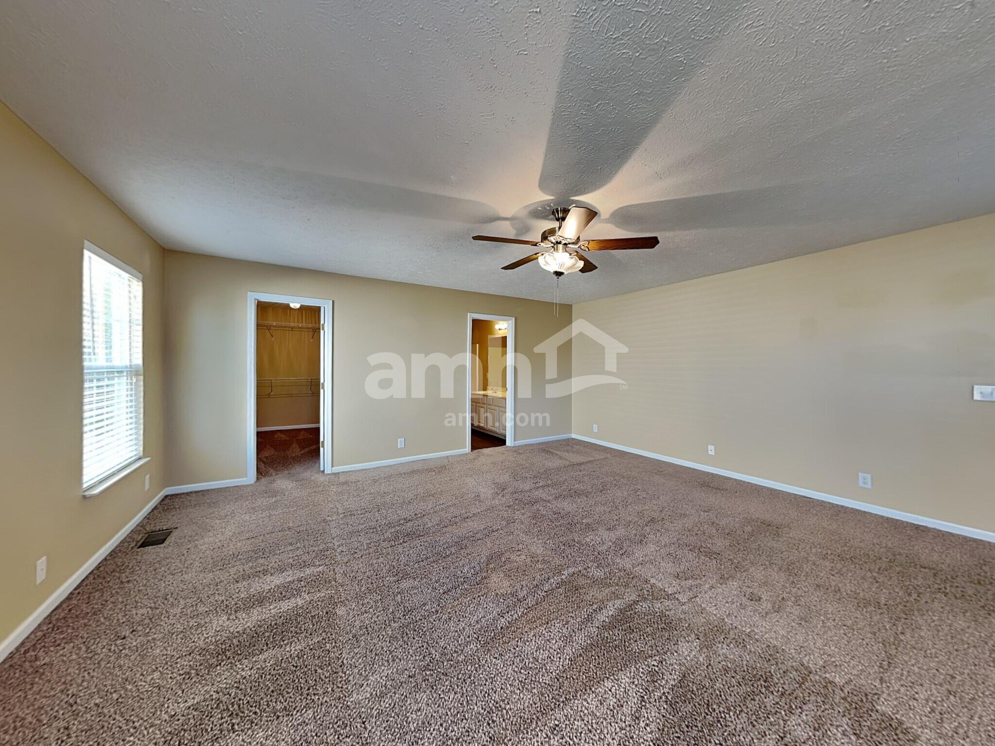 Building Photo - 3128 Hidden Creek Dr