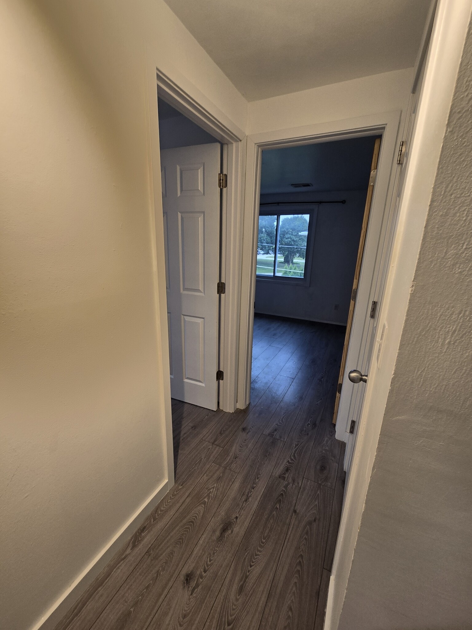 Building Photo - 2370 Manitowoc Rd