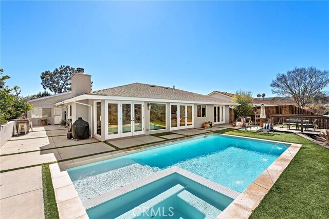 Building Photo - 30331 Benecia Ave