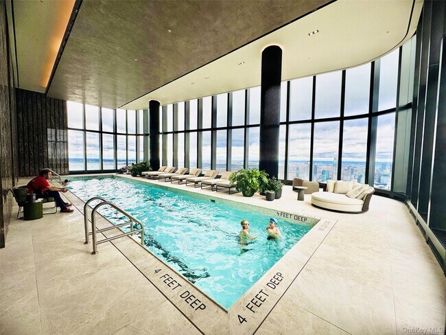 Building Photo - 125 Greenwich St