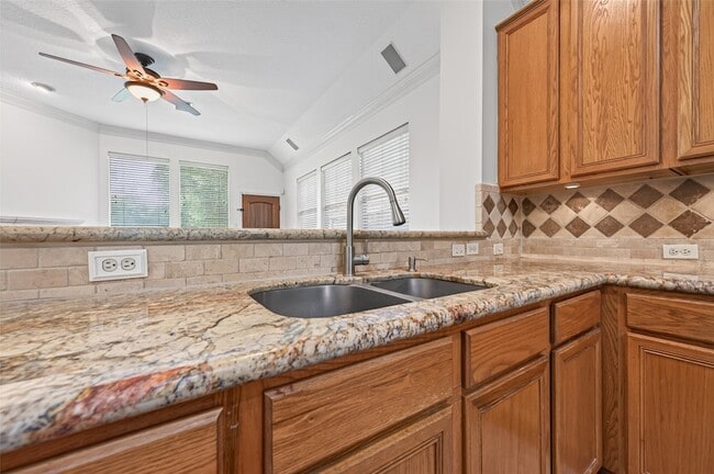 Building Photo - 9311 Cantata Ct