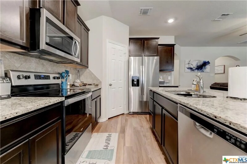 Building Photo - 2608 Arno St