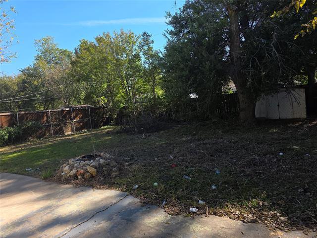 Building Photo - 2717 Bilglade Rd