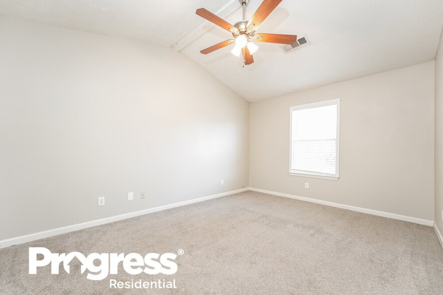 Building Photo - 1569 Dillard Rd