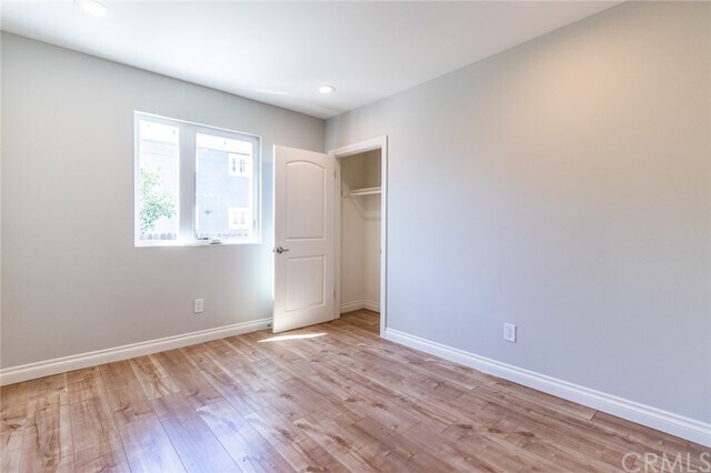 Building Photo - 1739 S Longwood Ave