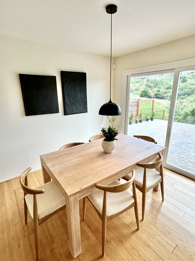 Dining area - 822 Camino de los Mares