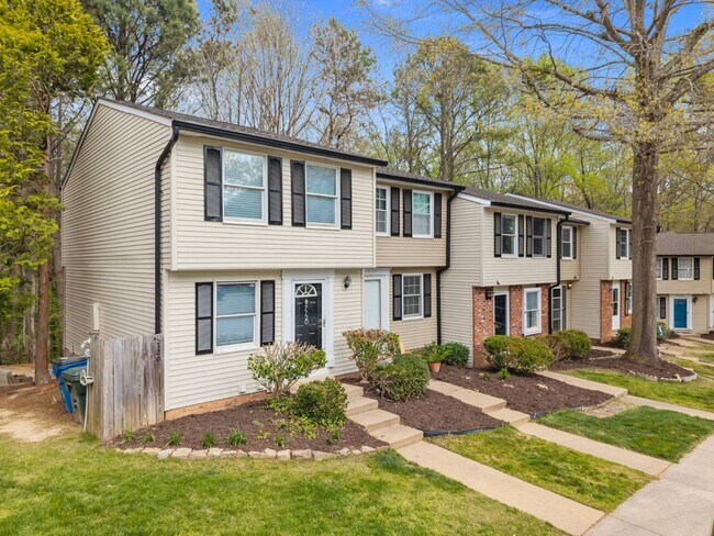 Building Photo - 7716 Sandra Ln