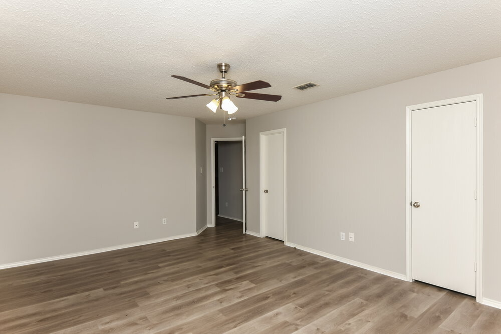 Building Photo - 8776 Polo Dr