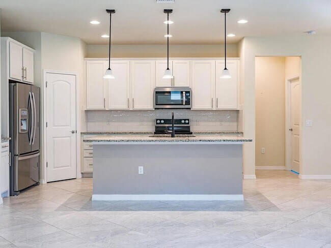 Building Photo - 8196 Hanoverian Dr