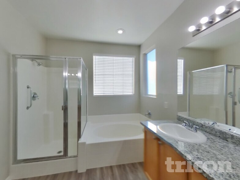 Building Photo - 705 Irish Mittens Ct