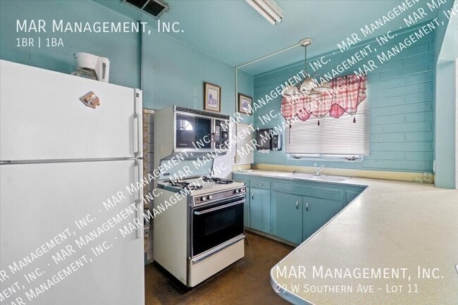 Building Photo - 29 W Southern Ave