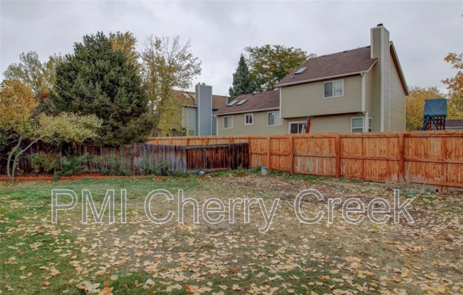 Building Photo - 11847 W Berry Ave