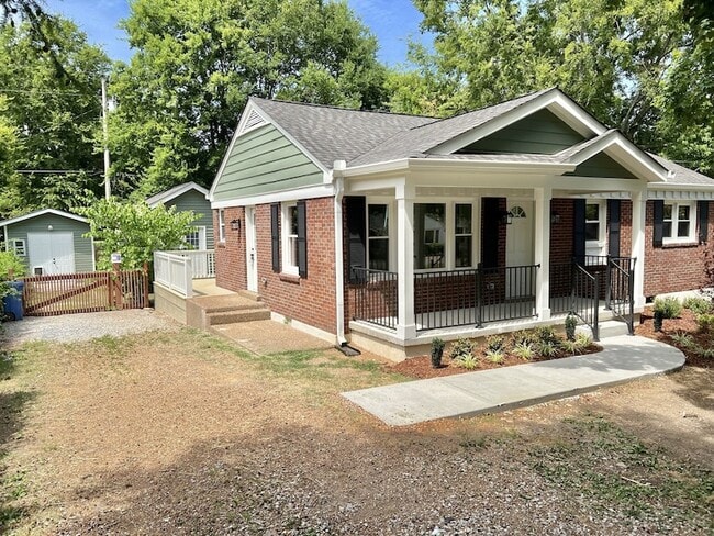 Building Photo - 307 James Ave