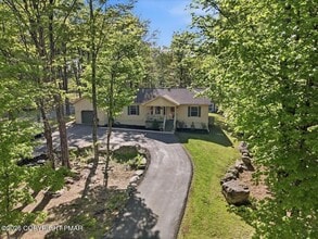 Building Photo - 12 Rockway Ct