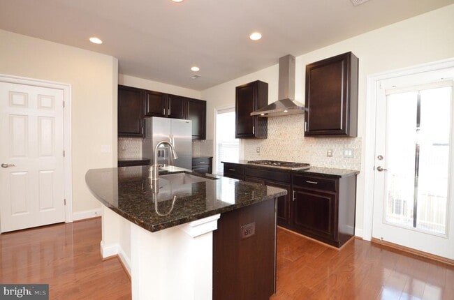 Building Photo - 3053 Waterloo Ln