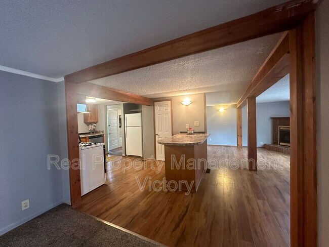 Building Photo - 2234 Floyd Bradford Rd