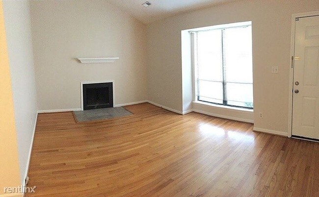 Primary Photo - 2 br, 2 bath Apartment - 6828 Ray Road A