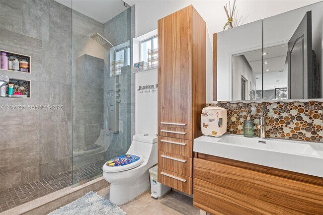 Building Photo - 3654 SW 150th Ct