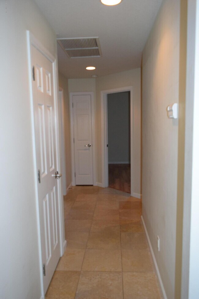 Building Photo - 1783 Dittmer Cir SE