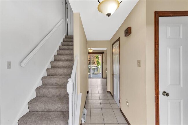 Building Photo - 10191 Sudberry Dr