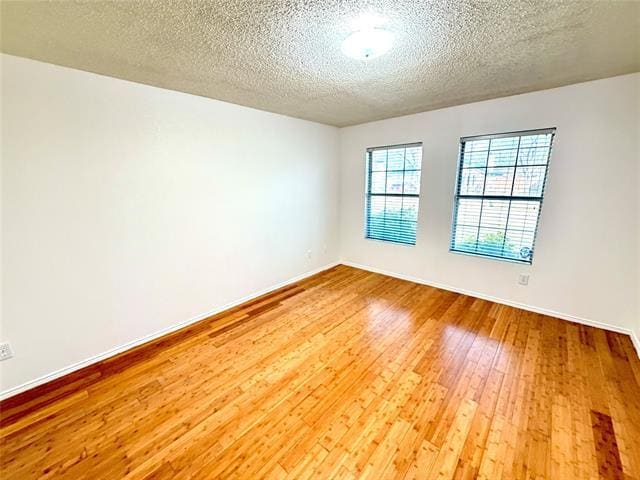 Building Photo - 607 Pickwick Ln