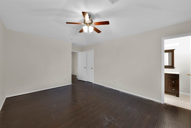 Building Photo - 24011 Pinecreek Point