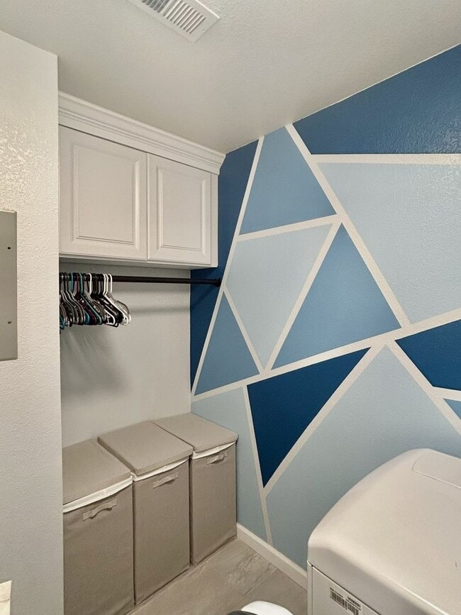 Building Photo - 2940 W Centennial Dr