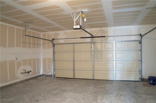 Building Photo - 4153 Rancho Crossing St